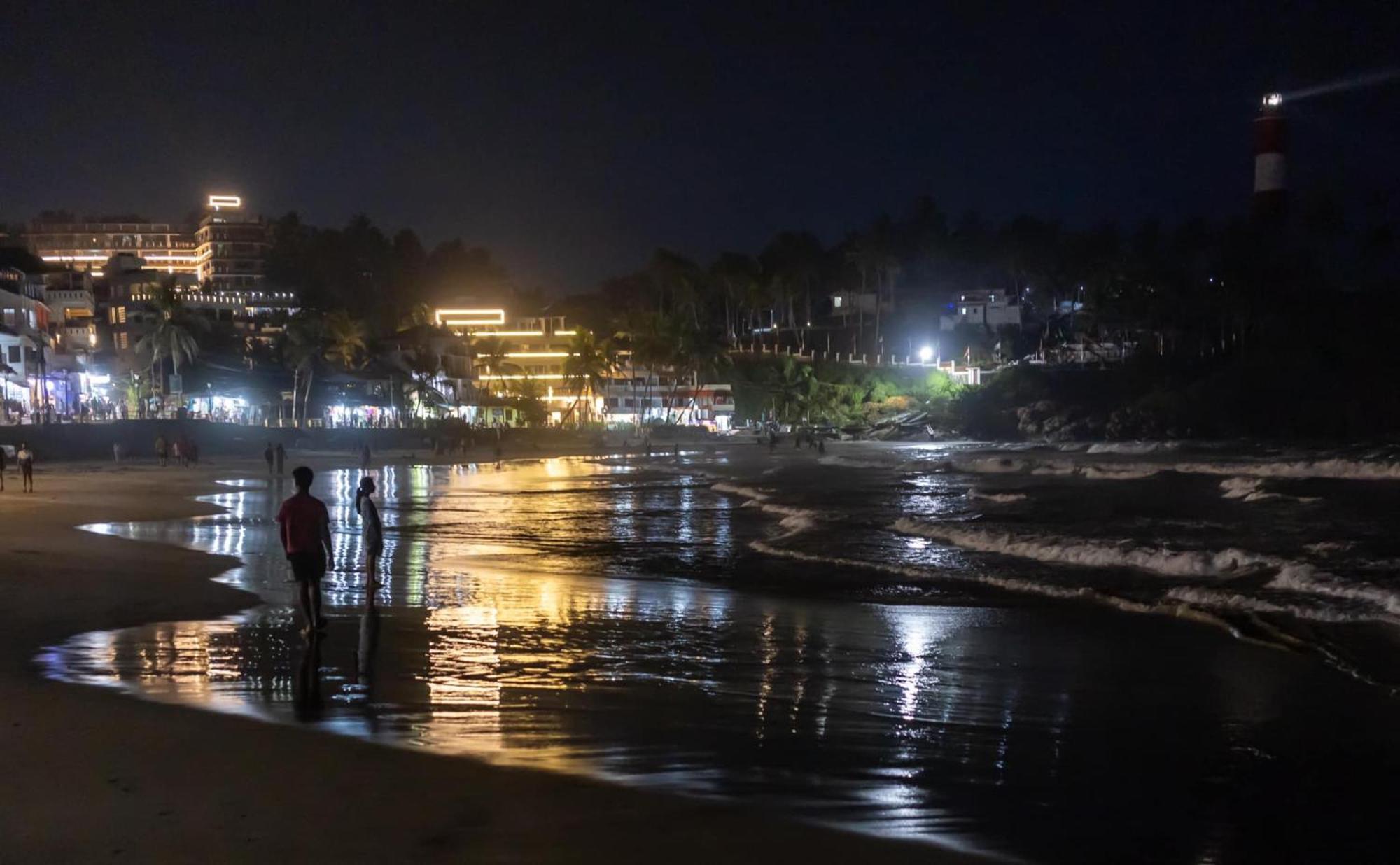 Vedantha Inn โกวาลัม ภายนอก รูปภาพ