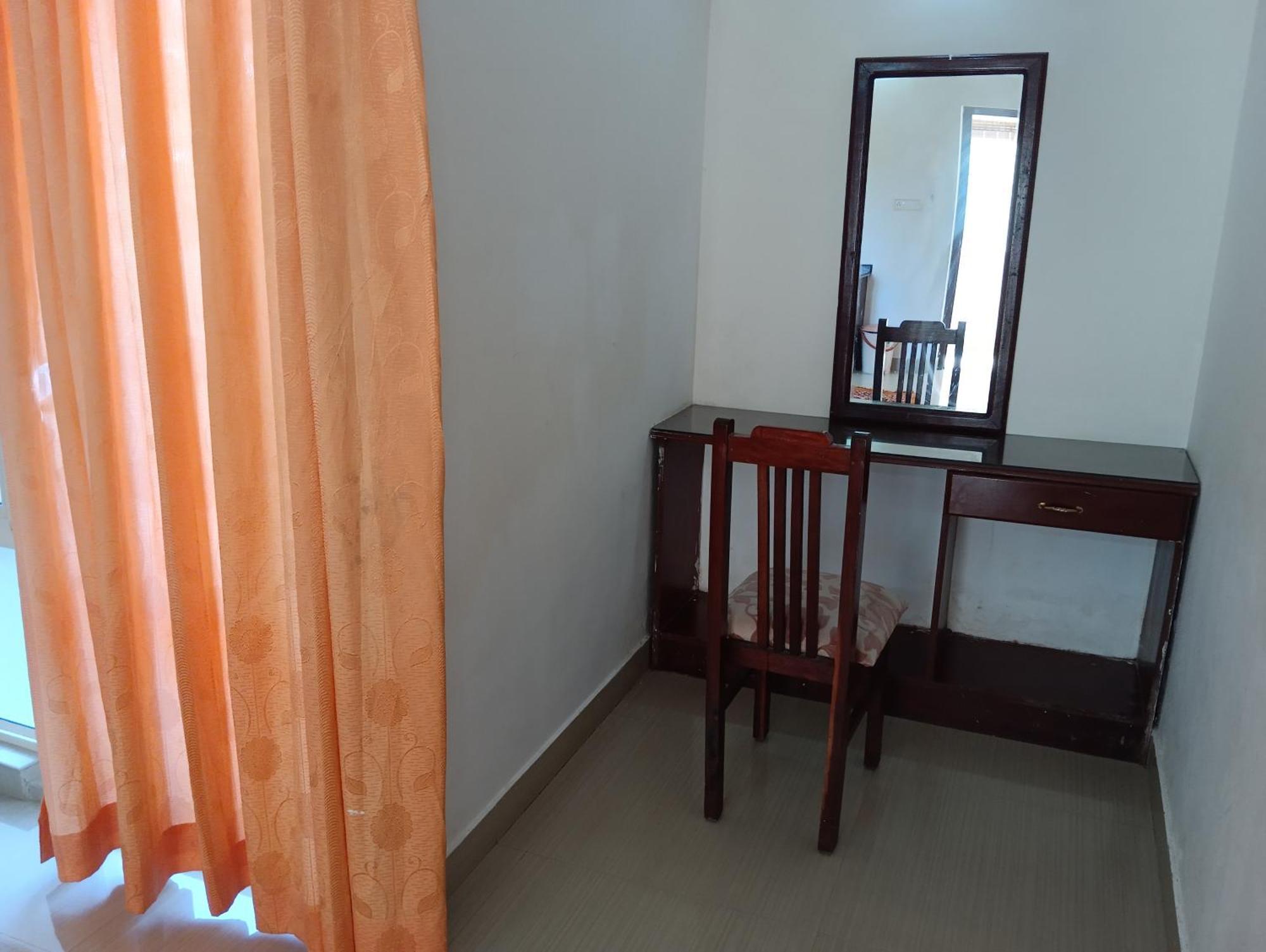 Vedantha Inn โกวาลัม ภายนอก รูปภาพ