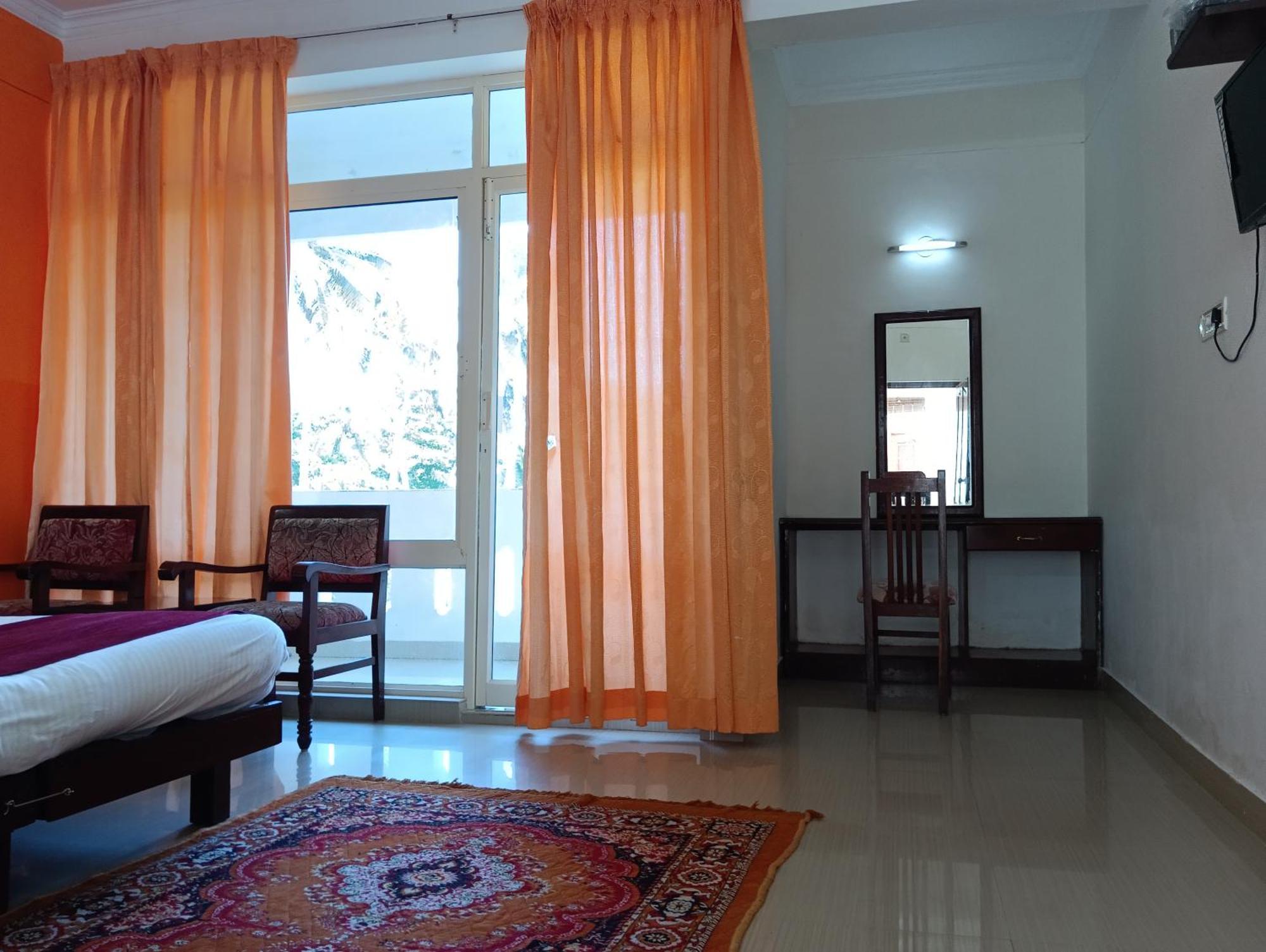Vedantha Inn โกวาลัม ภายนอก รูปภาพ
